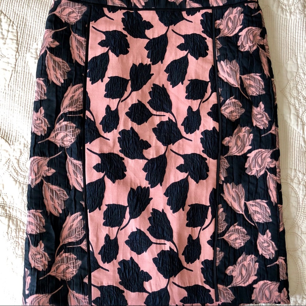 Ann Taylor Pencil Skirt Size 6
